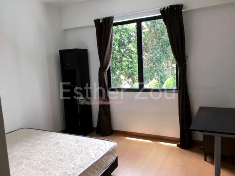 5 Bed Condo for Sale in  Central Grove - Image 8